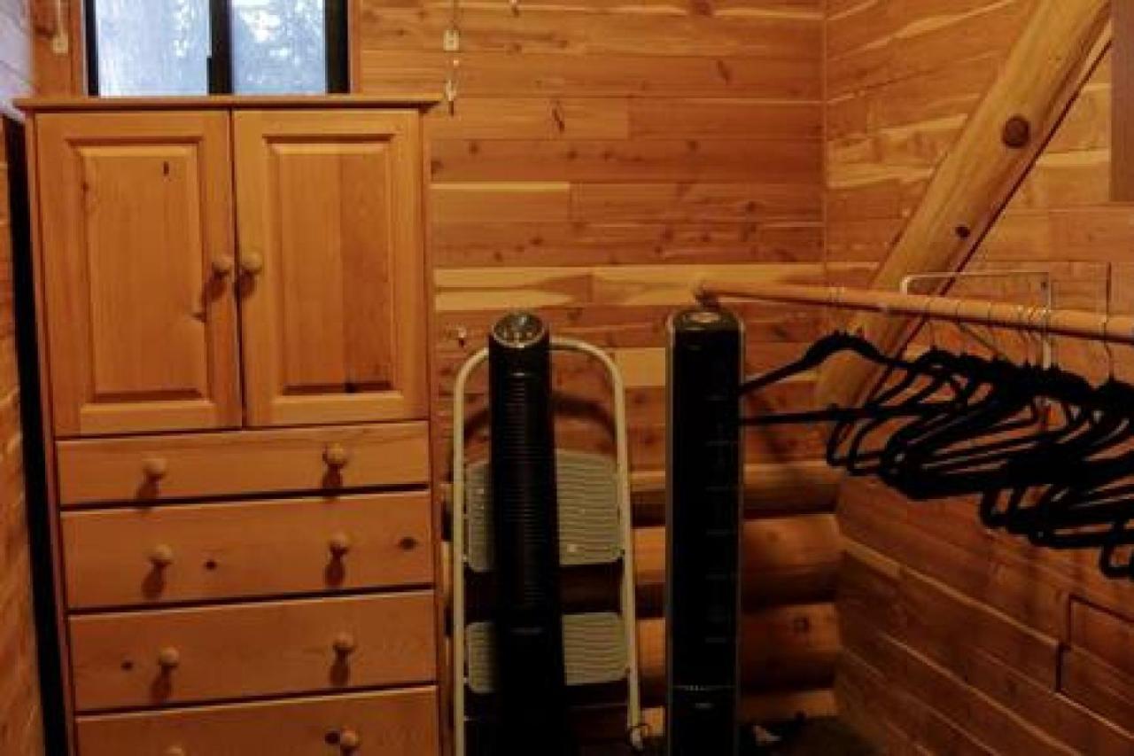 Eagles Nest - Natural Log Cabin With Guest House Idyllwild Eksteriør billede